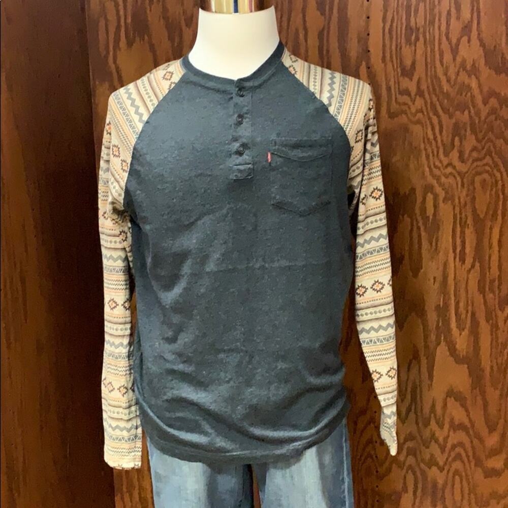 Levi's Men's Henley Shirt Medium Gray Long Sleeve